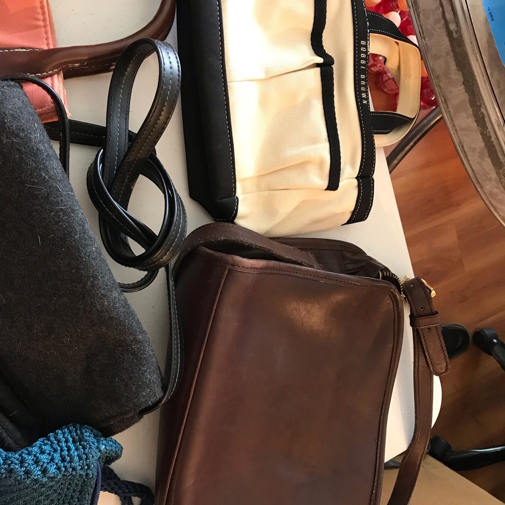 Purses - Picture 4 of 6